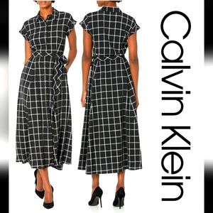 Calvinklein size 4 Black Plaid